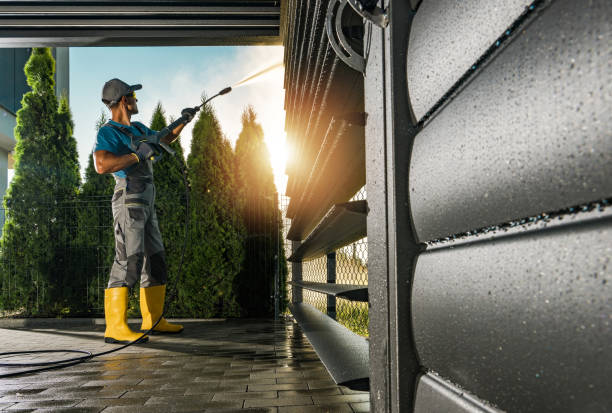 Garage Pressure Washing in Crowley Lake, CA